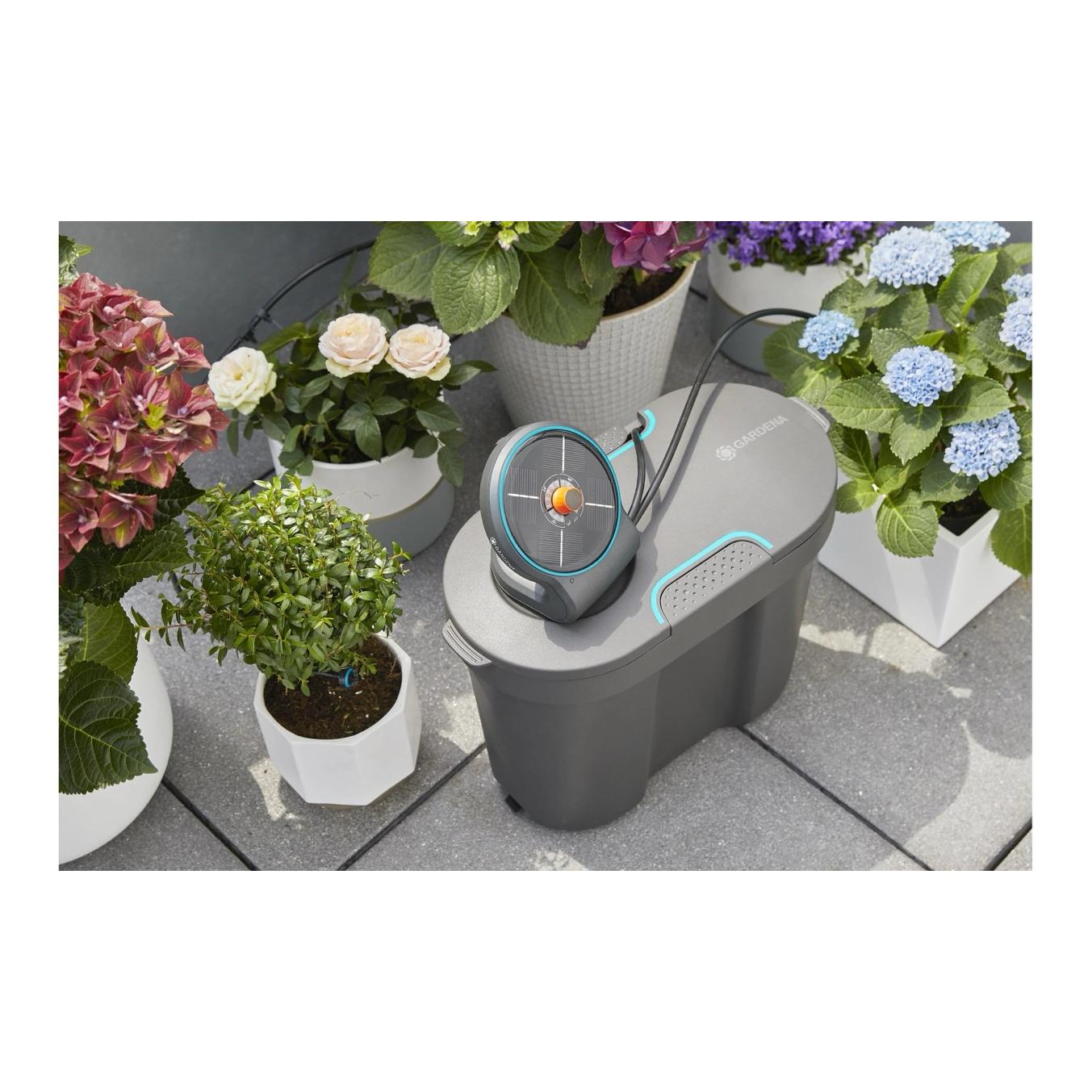 Gardena Bewässerungs-Set AquaBloom mit Wasserbehälter