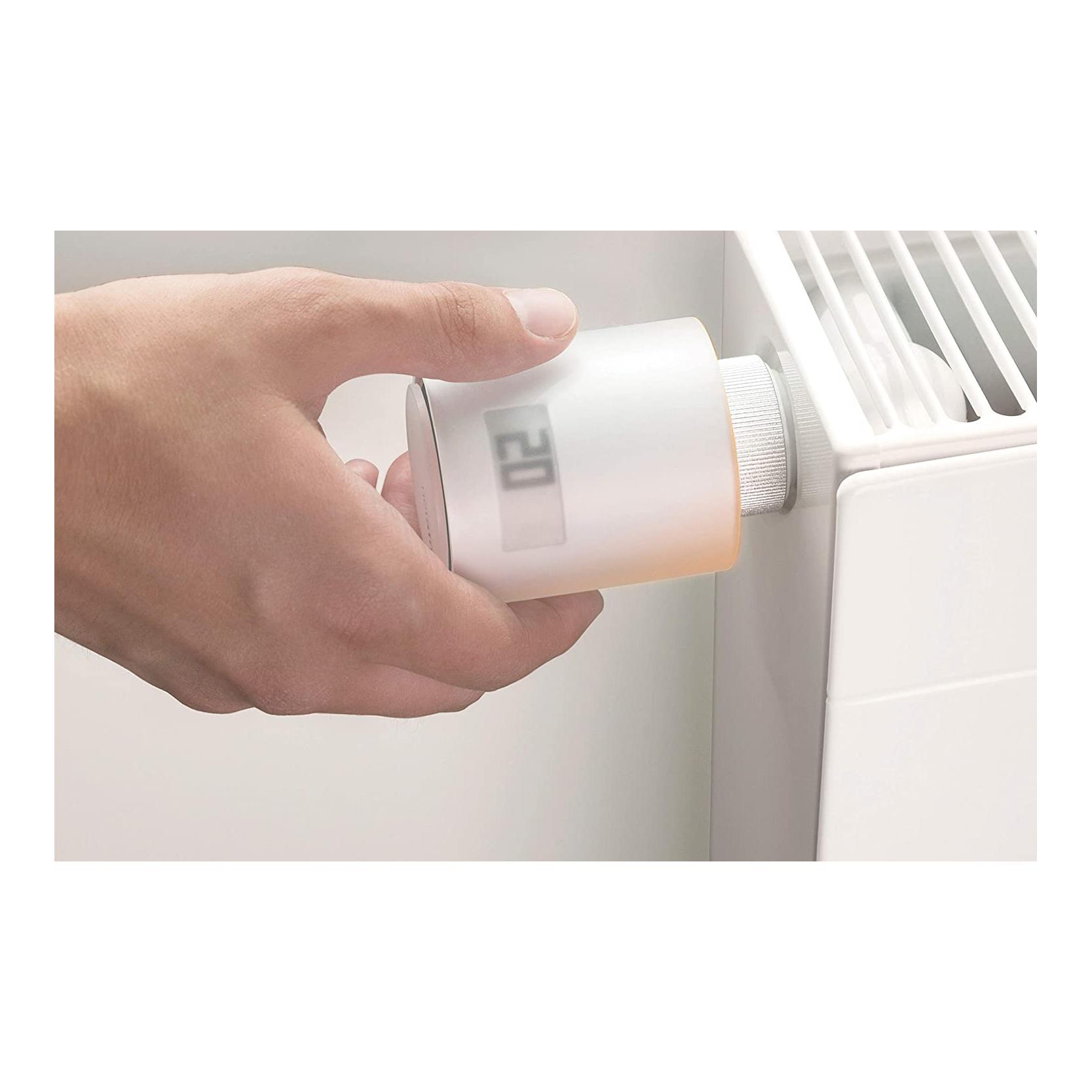 Smartes Thermostat + 3x Heizkörperthermostate Smartes Thermostat + 3x Heizkörperthermostate