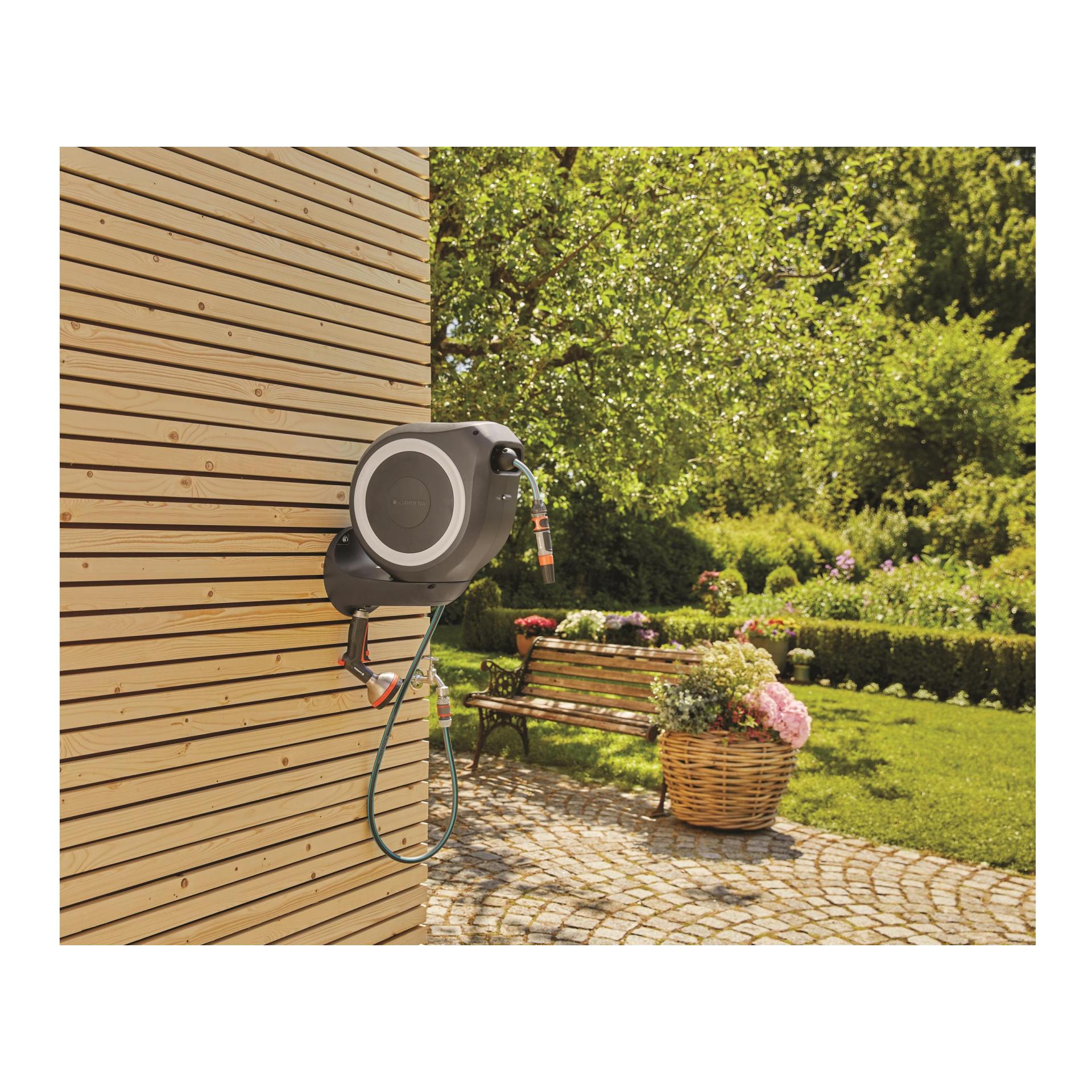 Gardena Wall-mounted hose box RollUp S 15 m